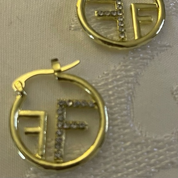 Double F Design Goldtone Earrings - Picture 4 of 8